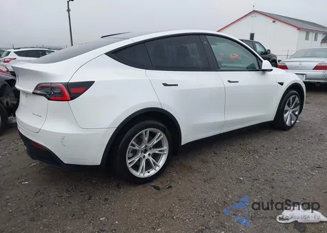 2021 Tesla Model Y Long Range Dual Motor All-Wheel Drive from USA, damaged, VIN 5YJYGDEE4MF114925